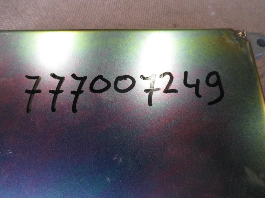 CNH 76615230 - - Upravljačka jedinica za Građevinska mašina: slika 5 CNH 76615230 - - Upravljačka jedinica za Građevinska mašina: slika 5