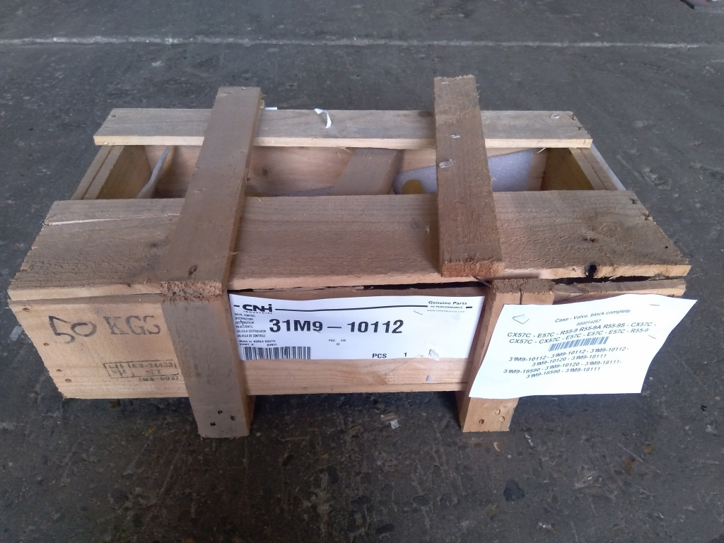 Case 31M9-10112 - 31M9-10120 - Hidraulični ventil za Građevinska mašina: slika 2 Case 31M9-10112 - 31M9-10120 - Hidraulični ventil za Građevinska mašina: slika 2