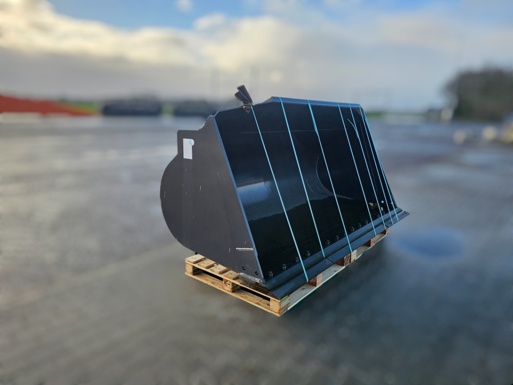 Case 84269196 - 84269197 - Utovarna kašika: slika 5 Case 84269196 - 84269197 - Utovarna kašika: slika 5