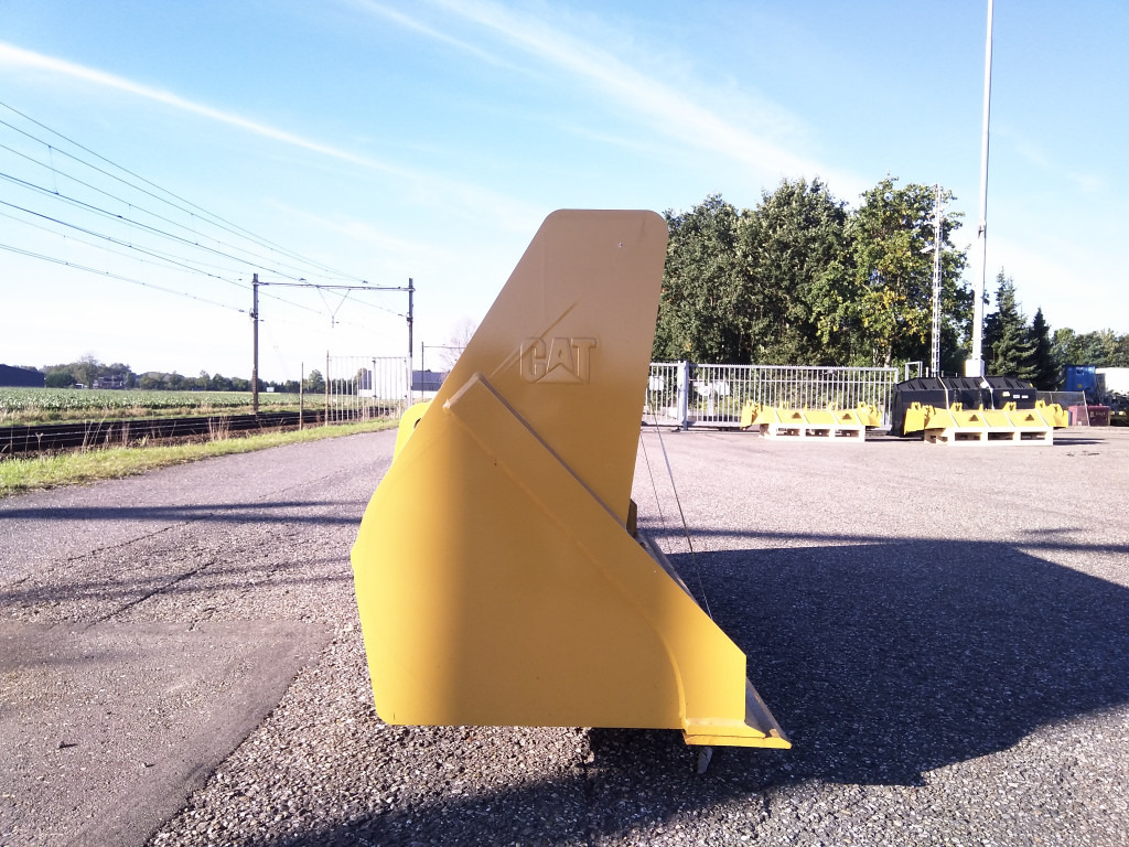 Caterpillar 4586801 - 3377408 - Utovarna kašika: slika 2 Caterpillar 4586801 - 3377408 - Utovarna kašika: slika 2