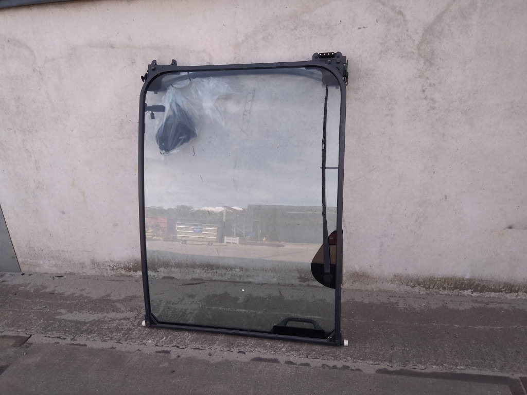 Hitachi YA00000236 - YA00042777 - Staklo i delovi za Građevinska mašina: slika 1 Hitachi YA00000236 - YA00042777 - Staklo i delovi za Građevinska mašina: slika 1