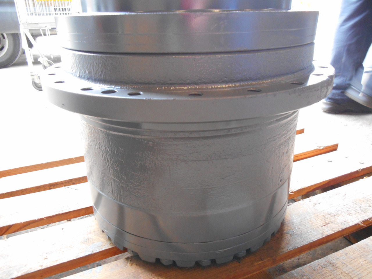 Hyundai 412B1001-0000 - 31E6-42000 BG - Pogonski reduktor za Građevinska mašina: slika 2 Hyundai 412B1001-0000 - 31E6-42000 BG - Pogonski reduktor za Građevinska mašina: slika 2
