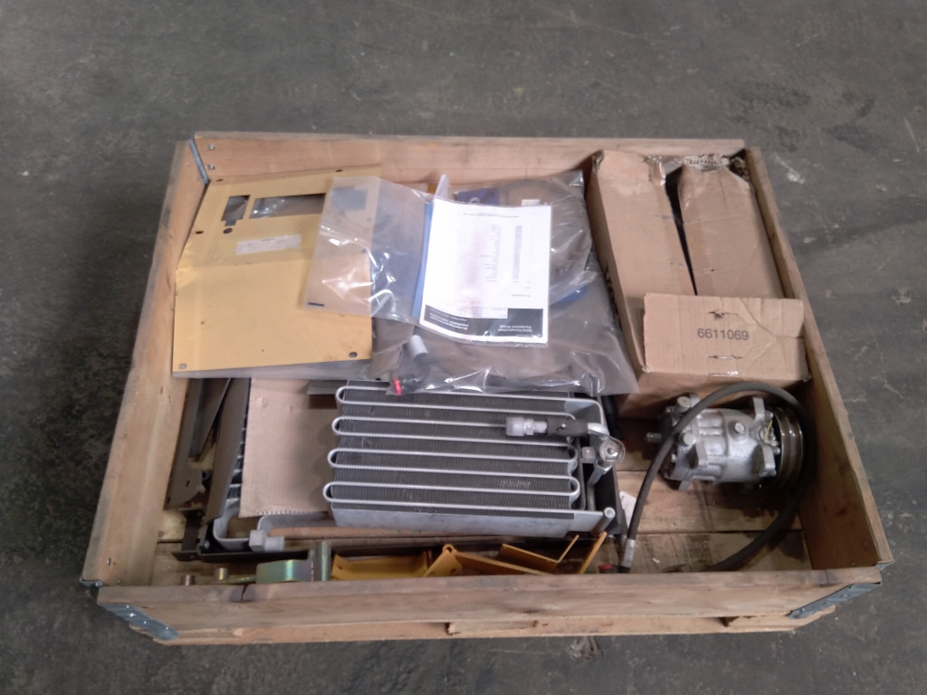 Volvo SA11997114 - Grejanje/ Ventilacija za Građevinska mašina: slika 1 Volvo SA11997114 - Grejanje/ Ventilacija za Građevinska mašina: slika 1