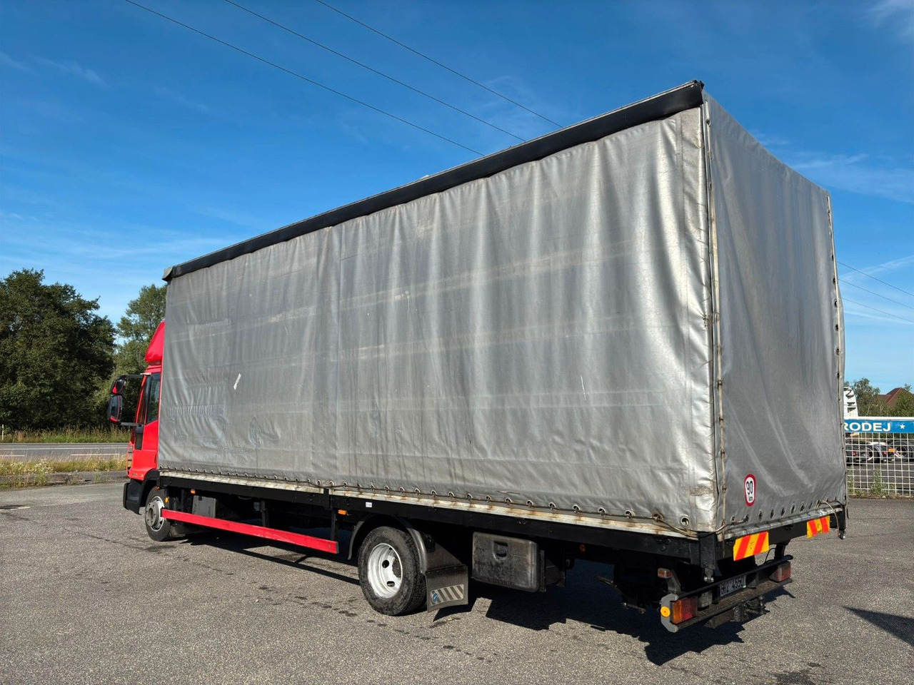Iveco EuroCargo 75E16 - Dostavno vozilo sa ceradom: slika 4 Iveco EuroCargo 75E16 - Dostavno vozilo sa ceradom: slika 4