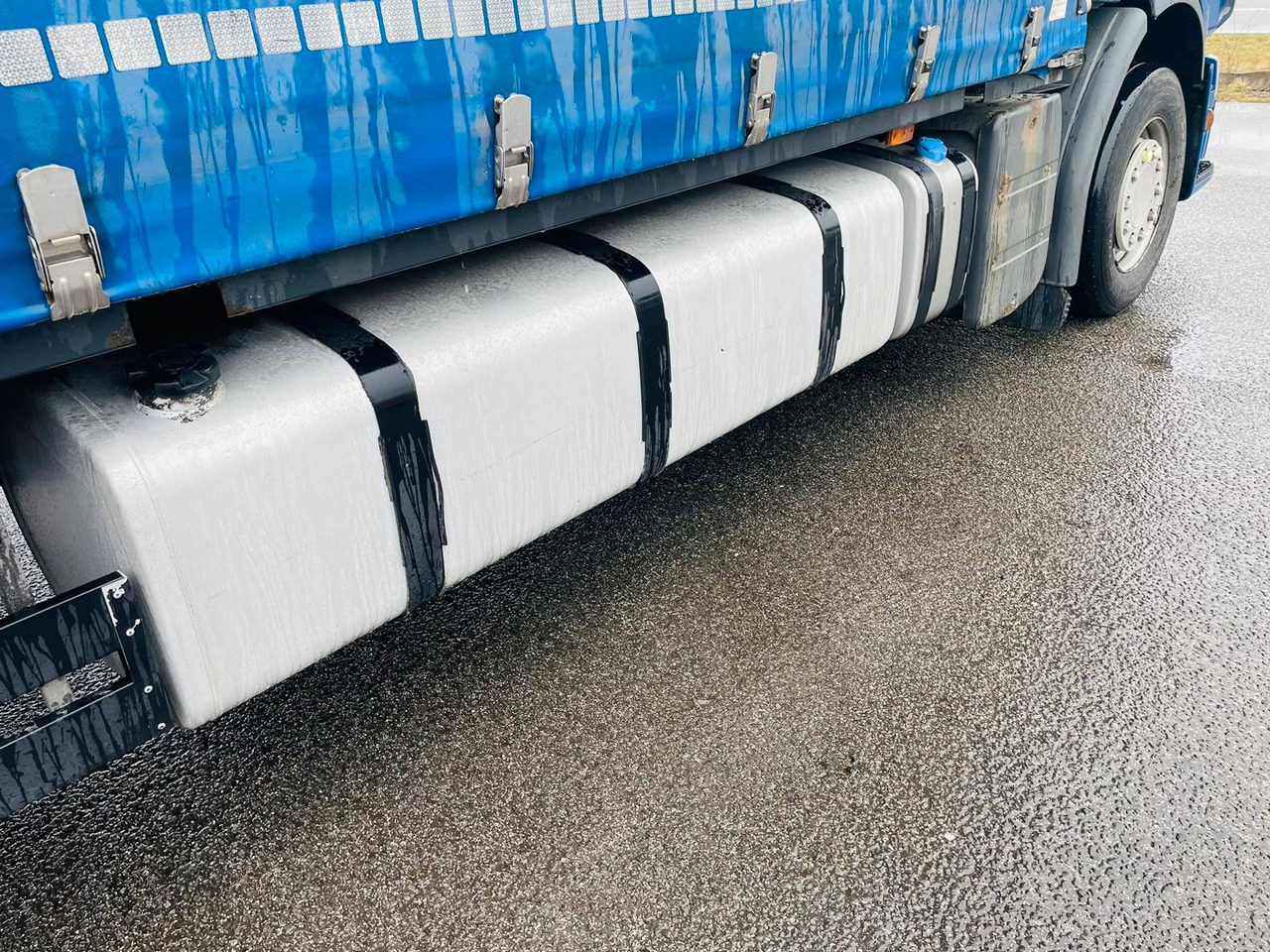 Kamion sa ceradom Renault Premium 460 P6X2 EEV: slika 6 Kamion sa ceradom Renault Premium 460 P6X2 EEV: slika 6