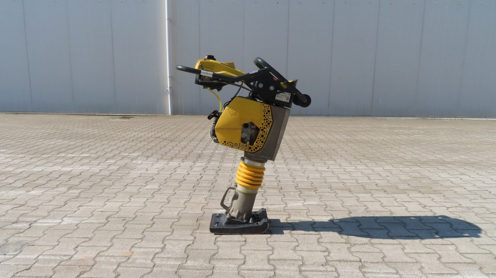 Bomag BT60 - Nabijač: slika 1 Bomag BT60 - Nabijač: slika 1