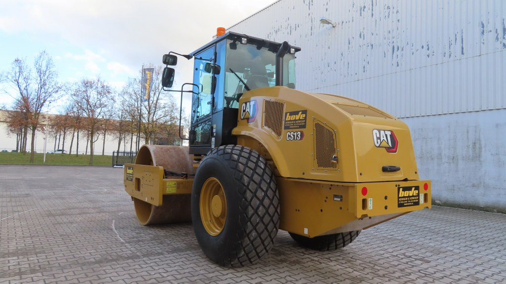 Caterpillar CS66B - Kompaktor: slika 4 Caterpillar CS66B - Kompaktor: slika 4