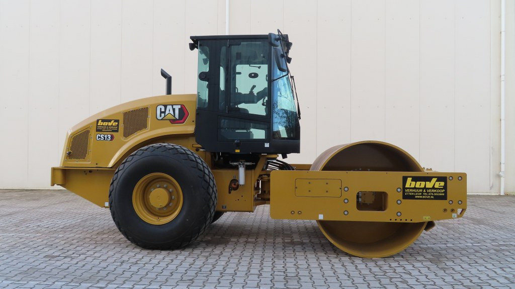 Caterpillar CS66B - Kompaktor: slika 1 Caterpillar CS66B - Kompaktor: slika 1