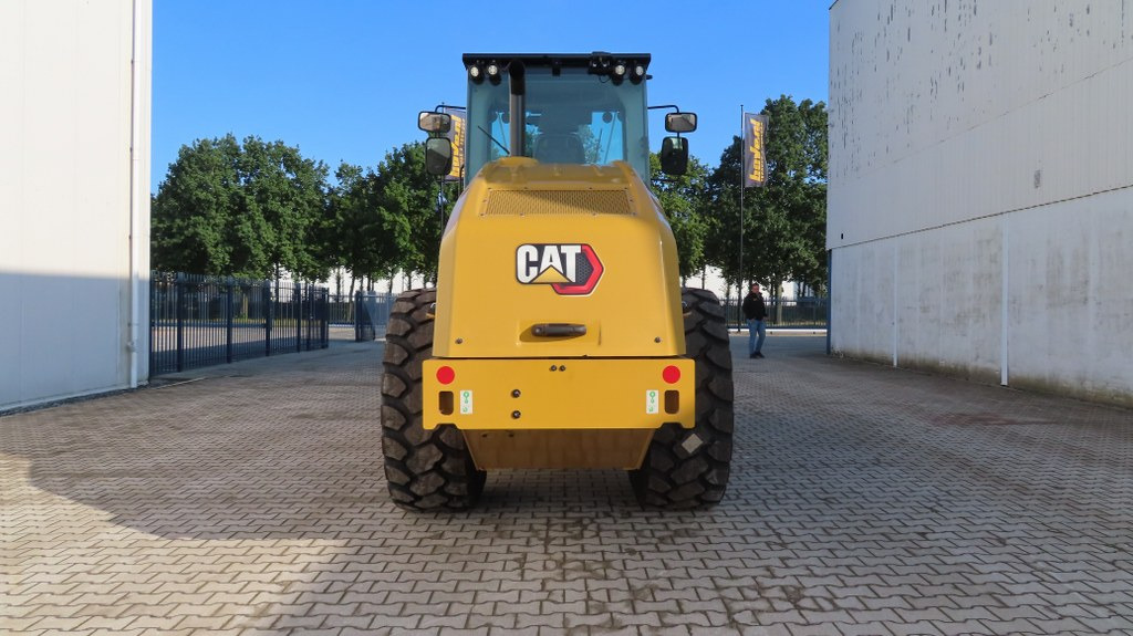 Caterpillar CS74B - Kompaktor: slika 3 Caterpillar CS74B - Kompaktor: slika 3