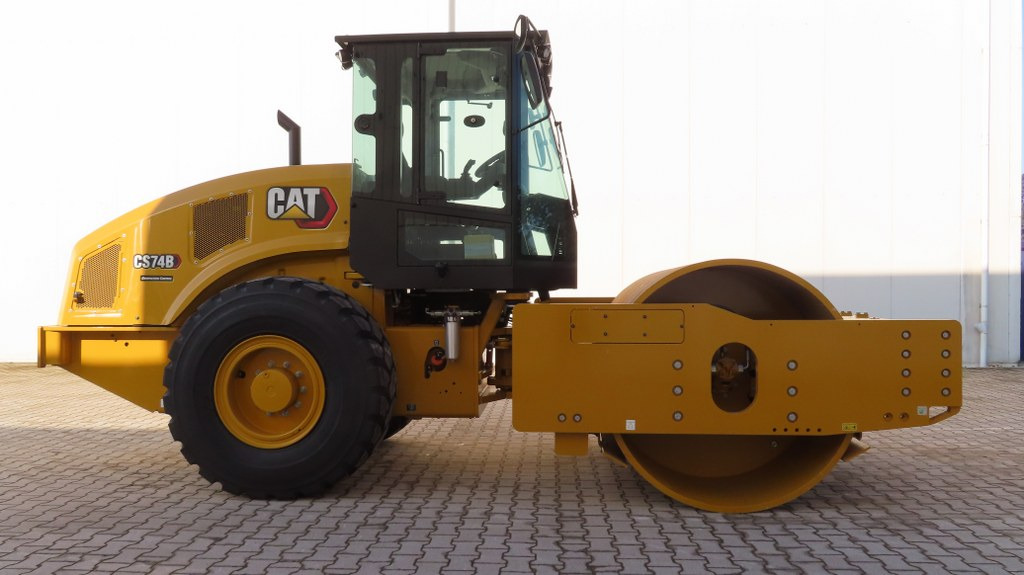 Caterpillar CS74B - Kompaktor: slika 1 Caterpillar CS74B - Kompaktor: slika 1