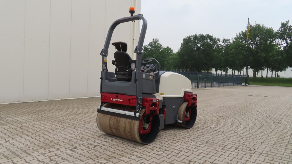 Dynapac CC1200 VI - Valjak za puteve: slika 2 Dynapac CC1200 VI - Valjak za puteve: slika 2