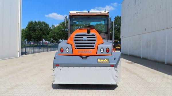 Hamm HP 180 I - Pneumatski valjak: slika 3 Hamm HP 180 I - Pneumatski valjak: slika 3