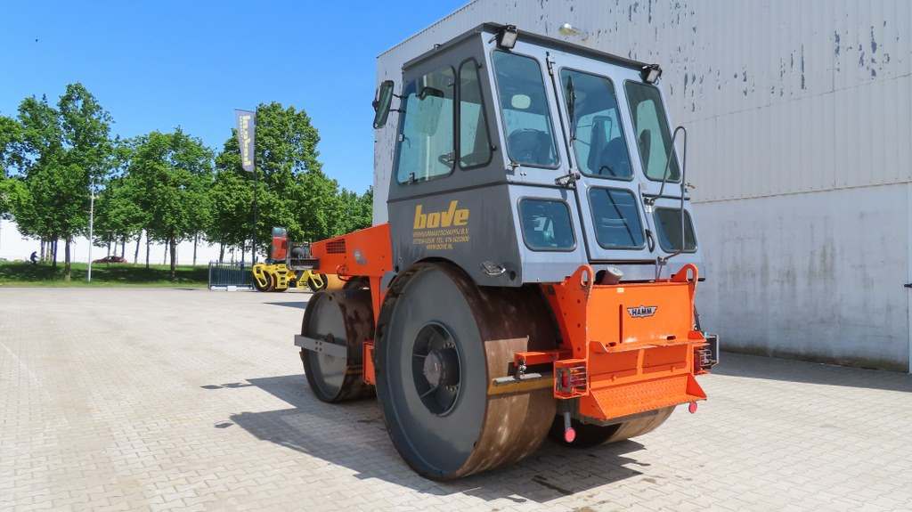 Hamm HW 90 B - Valjak: slika 4 Hamm HW 90 B - Valjak: slika 4