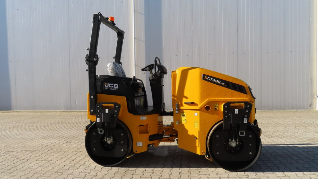 JCB CT380-130 - Valjak za puteve: slika 1 JCB CT380-130 - Valjak za puteve: slika 1