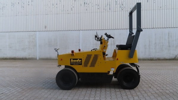 Sakai TS 160-2 - Pneumatski valjak: slika 5 Sakai TS 160-2 - Pneumatski valjak: slika 5