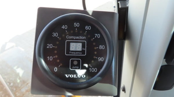 Kompaktor Volvo SD 75 B: slika 10 Kompaktor Volvo SD 75 B: slika 10
