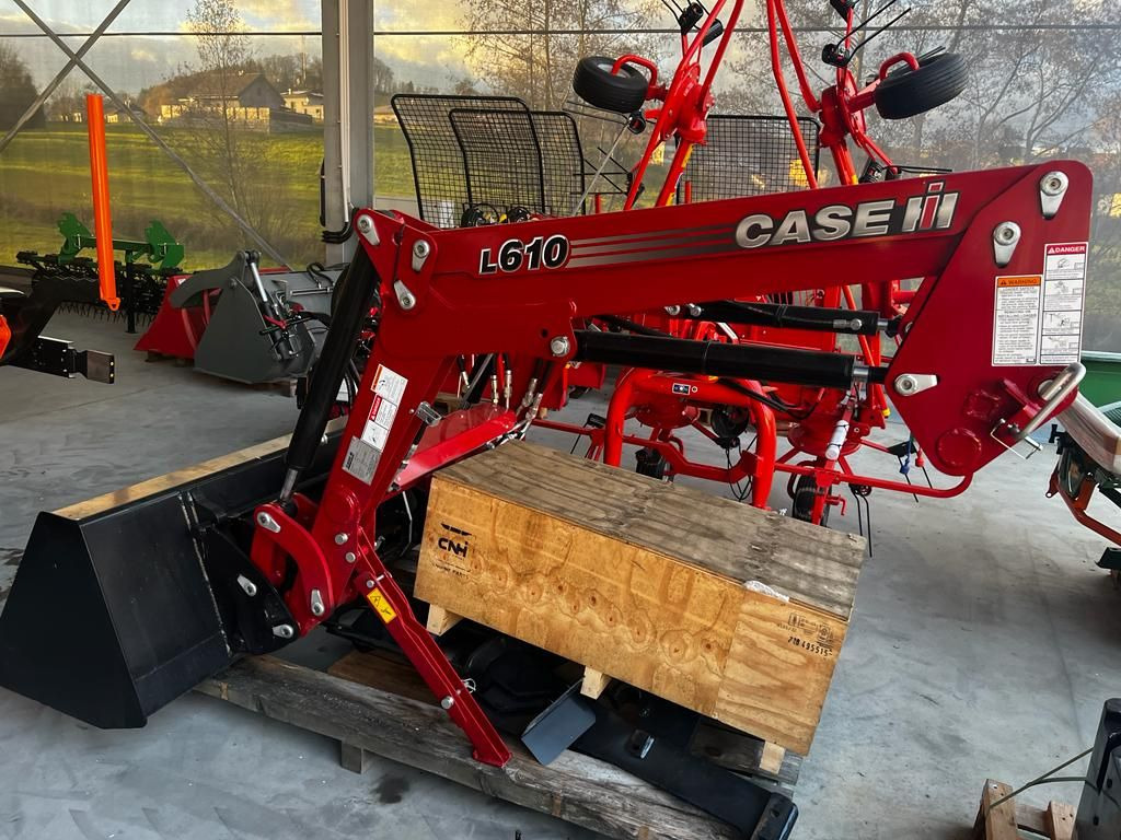 CASE L610 - Prednji utovarivač za traktor: slika 2 CASE L610 - Prednji utovarivač za traktor: slika 2