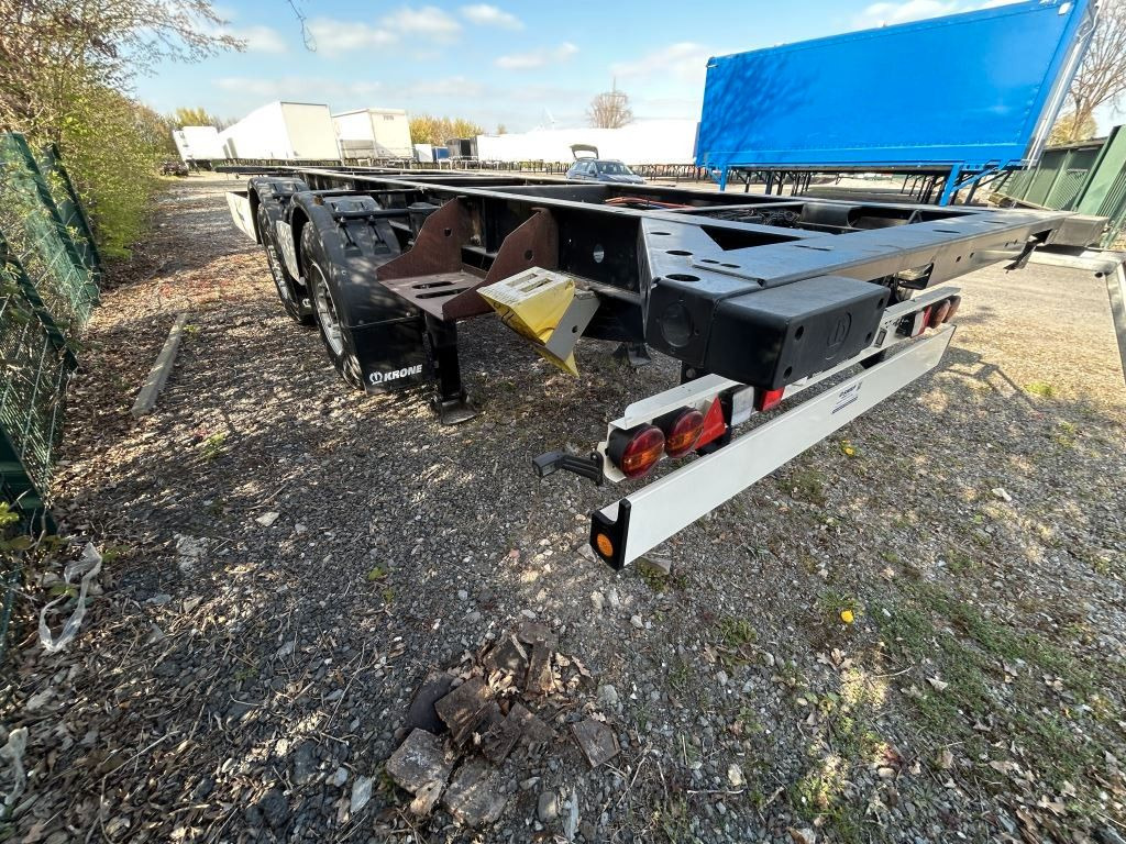 Krone Zentralachsfahrgestell für Festaufbauten - Prikolica za prevoz kontejnera/ Prikolica sa promenjivim sandukom: slika 3 Krone Zentralachsfahrgestell für Festaufbauten - Prikolica za prevoz kontejnera/ Prikolica sa promenjivim sandukom: slika 3