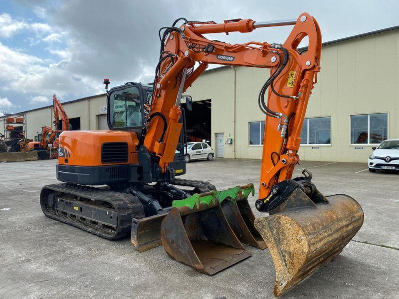 Doosan DX 85 R - Bager guseničar: slika 3 Doosan DX 85 R - Bager guseničar: slika 3