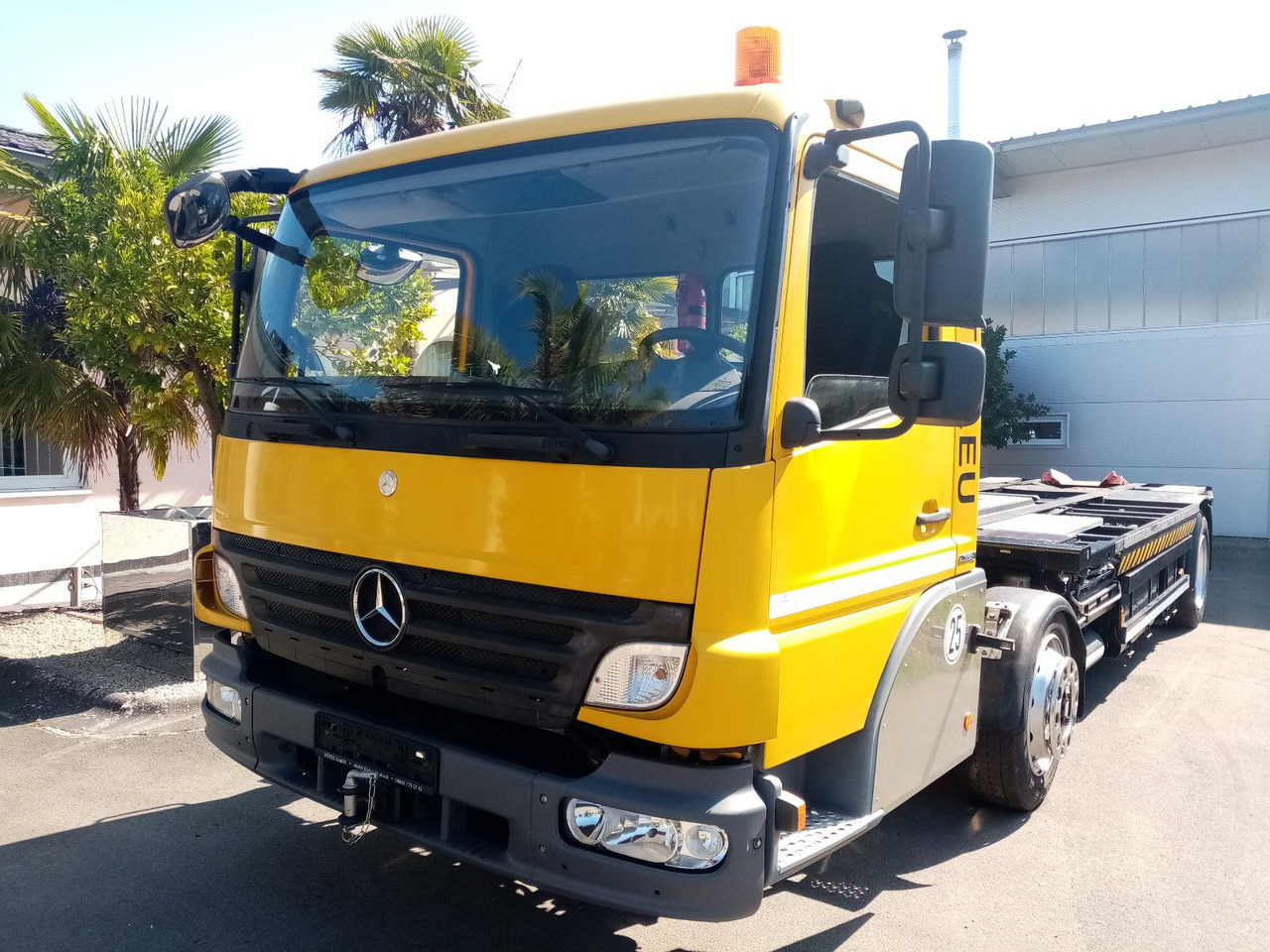 Mercedes-Benz Kamag Wiesel/WBH/KB3886/mit Garantie - Kamion za prevoz kontejnera/ Kamion sa promenjivim sandukom: slika 1 Mercedes-Benz Kamag Wiesel/WBH/KB3886/mit Garantie - Kamion za prevoz kontejnera/ Kamion sa promenjivim sandukom: slika 1