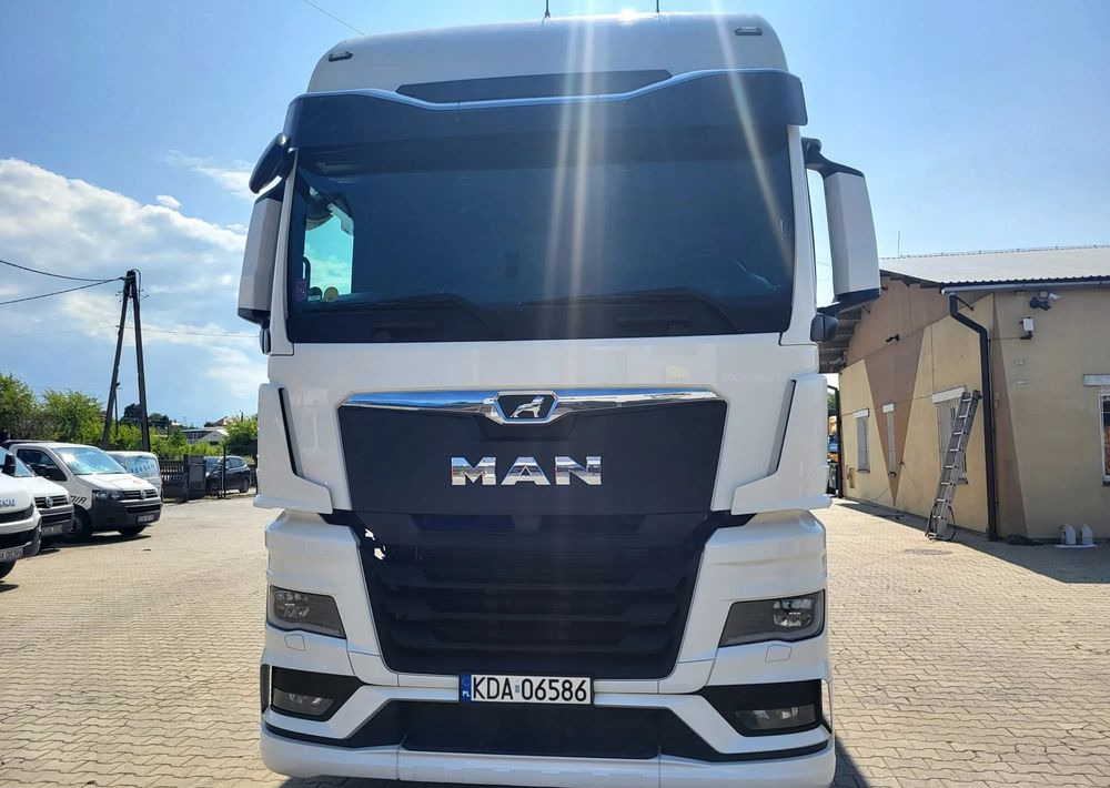 MAN TGX 18.470 - Tegljač: slika 3 MAN TGX 18.470 - Tegljač: slika 3