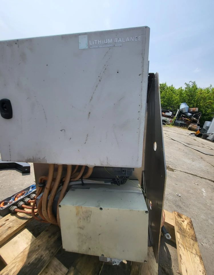 Przekaźniki, sterownik i wiązka volvo - Električni sistem za Kamion: slika 3 Przekaźniki, sterownik i wiązka volvo - Električni sistem za Kamion: slika 3