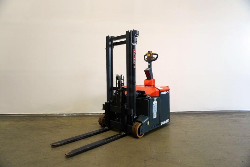 Combilift CS1500 - Slagač: slika 2 Combilift CS1500 - Slagač: slika 2