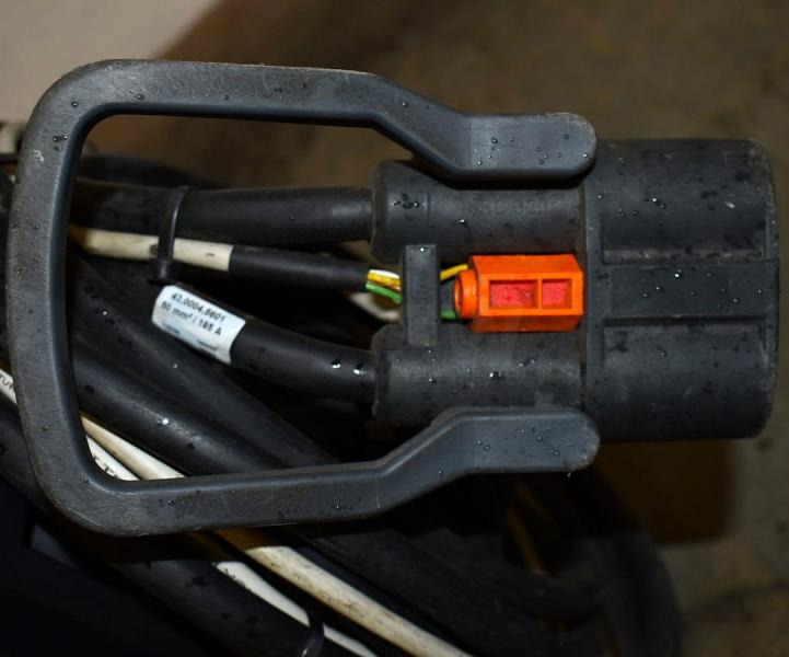 FRONIUS Linde Li-ION Charger 48V/185A - Baterija: slika 5 FRONIUS Linde Li-ION Charger 48V/185A - Baterija: slika 5