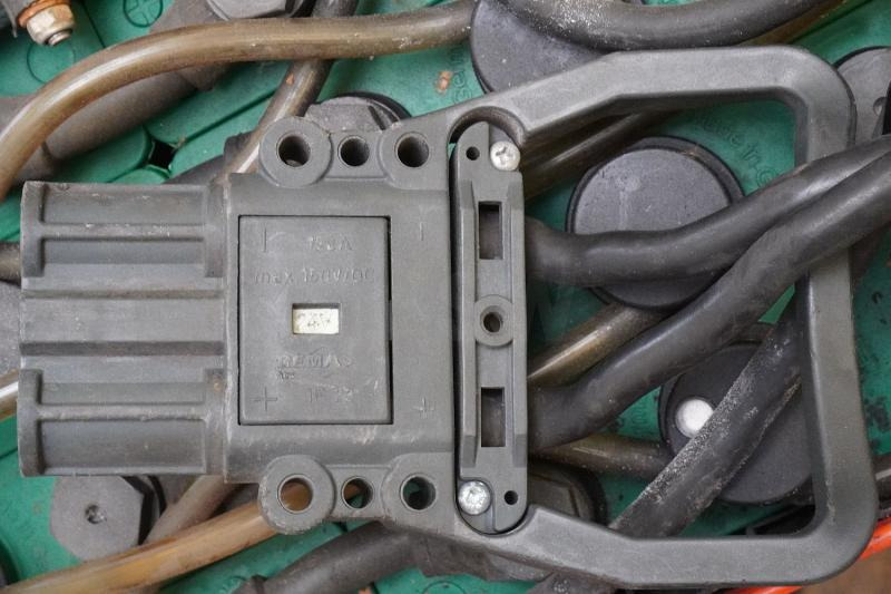 GRUMA 24 Volt 2 PzS 250 Ah - Baterija za Oprema za rukovanje materijalima: slika 4 GRUMA 24 Volt 2 PzS 250 Ah - Baterija za Oprema za rukovanje materijalima: slika 4
