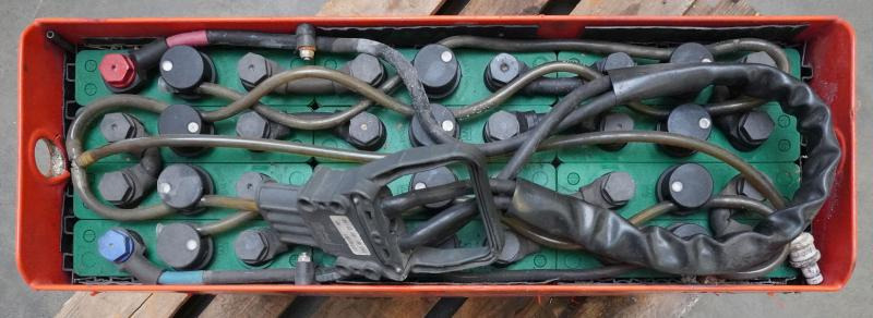 GRUMA 24 Volt 2 PzS 250 Ah - Baterija za Oprema za rukovanje materijalima: slika 3 GRUMA 24 Volt 2 PzS 250 Ah - Baterija za Oprema za rukovanje materijalima: slika 3