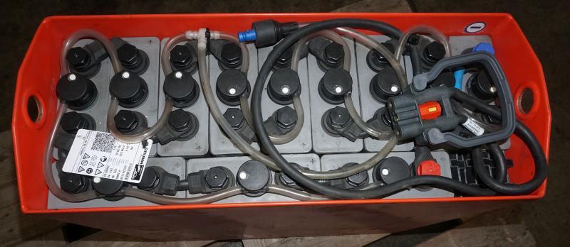 GRUMA 24 Volt 3 PzB 225 Ah - Baterija za Oprema za rukovanje materijalima: slika 3 GRUMA 24 Volt 3 PzB 225 Ah - Baterija za Oprema za rukovanje materijalima: slika 3