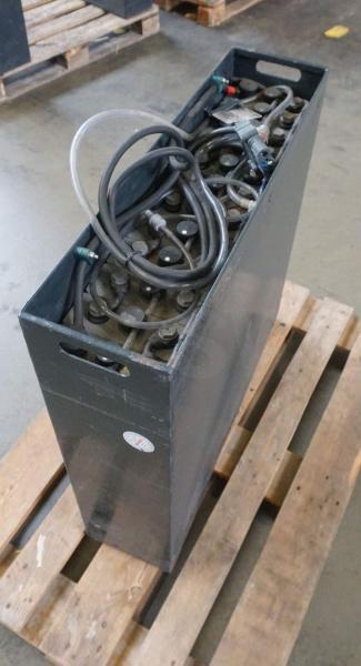 GRUMA 24 Volt 3 PzS 465 Ah - Baterija: slika 4 GRUMA 24 Volt 3 PzS 465 Ah - Baterija: slika 4