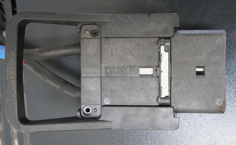 INDUSTRIE AUTOMATION Ecotron XM E 24V/80A - Baterija: slika 4 INDUSTRIE AUTOMATION Ecotron XM E 24V/80A - Baterija: slika 4