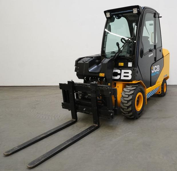 Jcb TLT35-22E - Teleskopski upravljač: slika 1 Jcb TLT35-22E - Teleskopski upravljač: slika 1