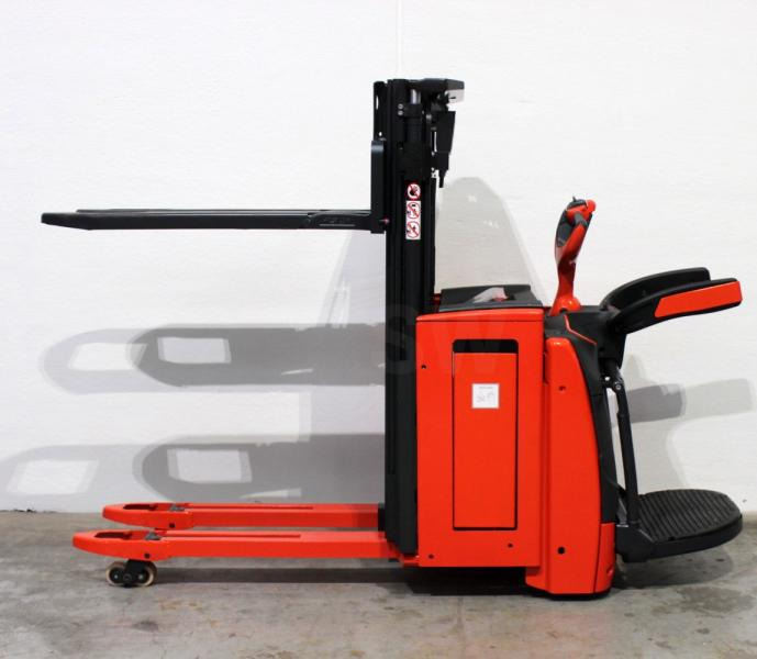Linde D 12 AP 1173-01 - Slagač: slika 5 Linde D 12 AP 1173-01 - Slagač: slika 5