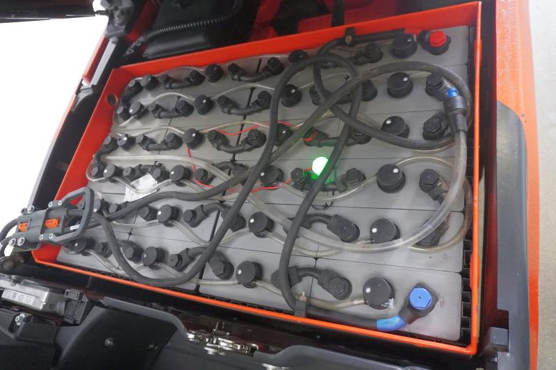 Linde E 14 EVO 386-02 - Električni viljuškar: slika 5 Linde E 14 EVO 386-02 - Električni viljuškar: slika 5