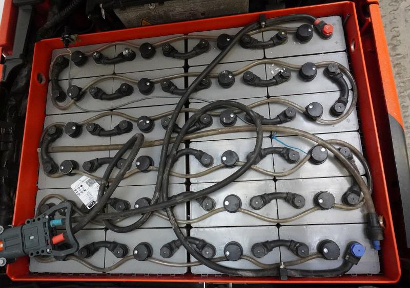 Linde E 18 EVO 386-02 - Električni viljuškar: slika 5 Linde E 18 EVO 386-02 - Električni viljuškar: slika 5