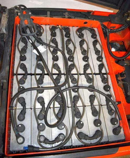 Linde E 18 PH EVO 386-02 - Električni viljuškar: slika 5 Linde E 18 PH EVO 386-02 - Električni viljuškar: slika 5