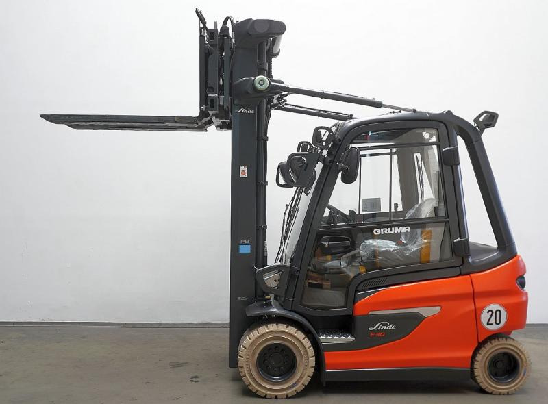 Linde E 30 1252 - Električni viljuškar: slika 4 Linde E 30 1252 - Električni viljuškar: slika 4