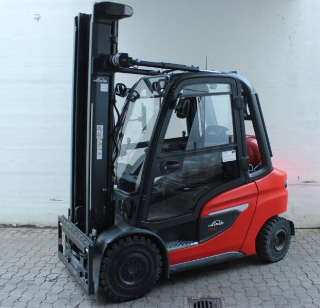Linde H 30 T 1202 - Gasni viljuškar: slika 1 Linde H 30 T 1202 - Gasni viljuškar: slika 1