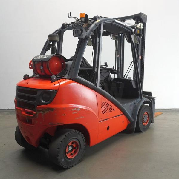 Linde H 35 T 393 - Gasni viljuškar: slika 2 Linde H 35 T 393 - Gasni viljuškar: slika 2