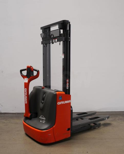 Linde L 12 1172 - Slagač: slika 1 Linde L 12 1172 - Slagač: slika 1