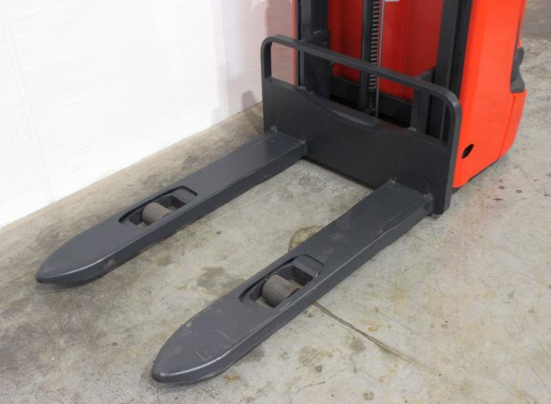Linde L 12 1172 - Slagač: slika 5 Linde L 12 1172 - Slagač: slika 5