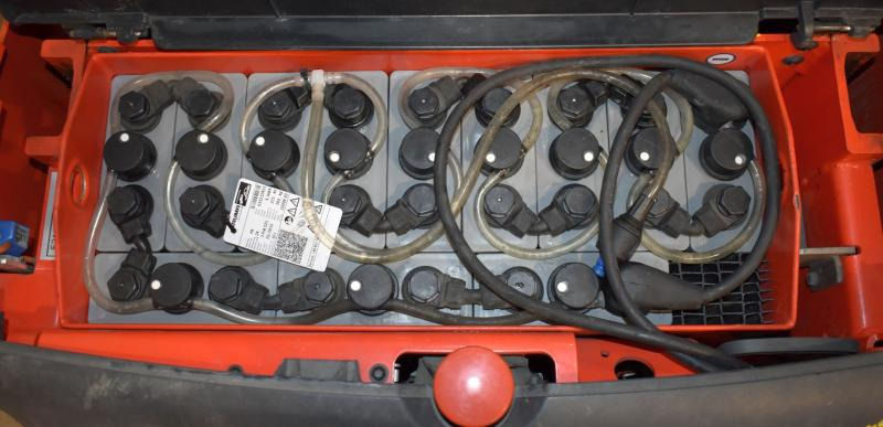Linde L 12 i 1172 - Slagač: slika 5 Linde L 12 i 1172 - Slagač: slika 5