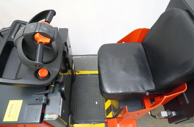 Linde P 50 C 1190 - Vučno vozilo: slika 3 Linde P 50 C 1190 - Vučno vozilo: slika 3