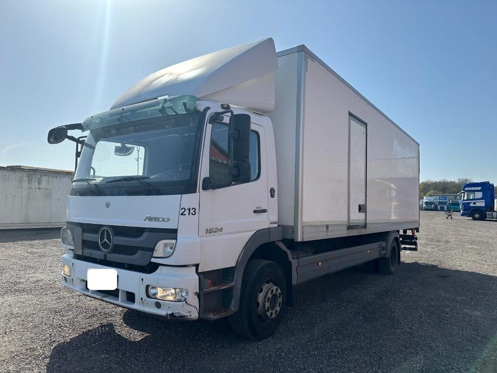 Mercedes-Benz 1624 serie 9580 - Kamion sa zatvorenim sandukom: slika 3 Mercedes-Benz 1624 serie 9580 - Kamion sa zatvorenim sandukom: slika 3