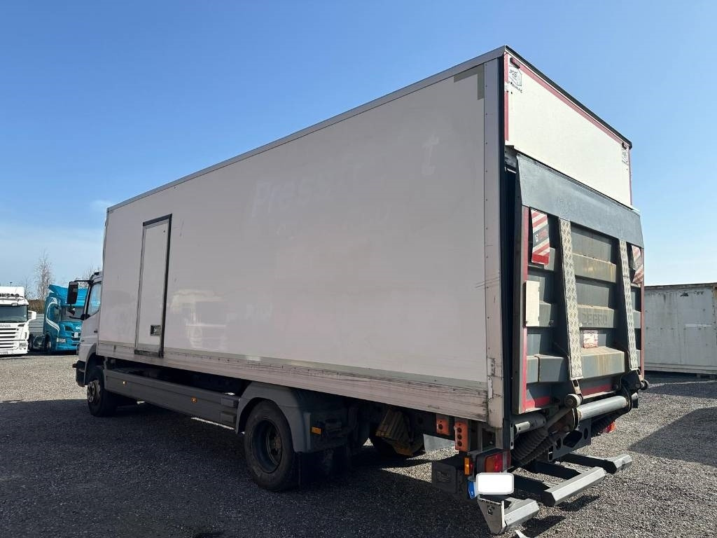 Mercedes-Benz 1624 serie 9580 - Kamion sa zatvorenim sandukom: slika 2 Mercedes-Benz 1624 serie 9580 - Kamion sa zatvorenim sandukom: slika 2