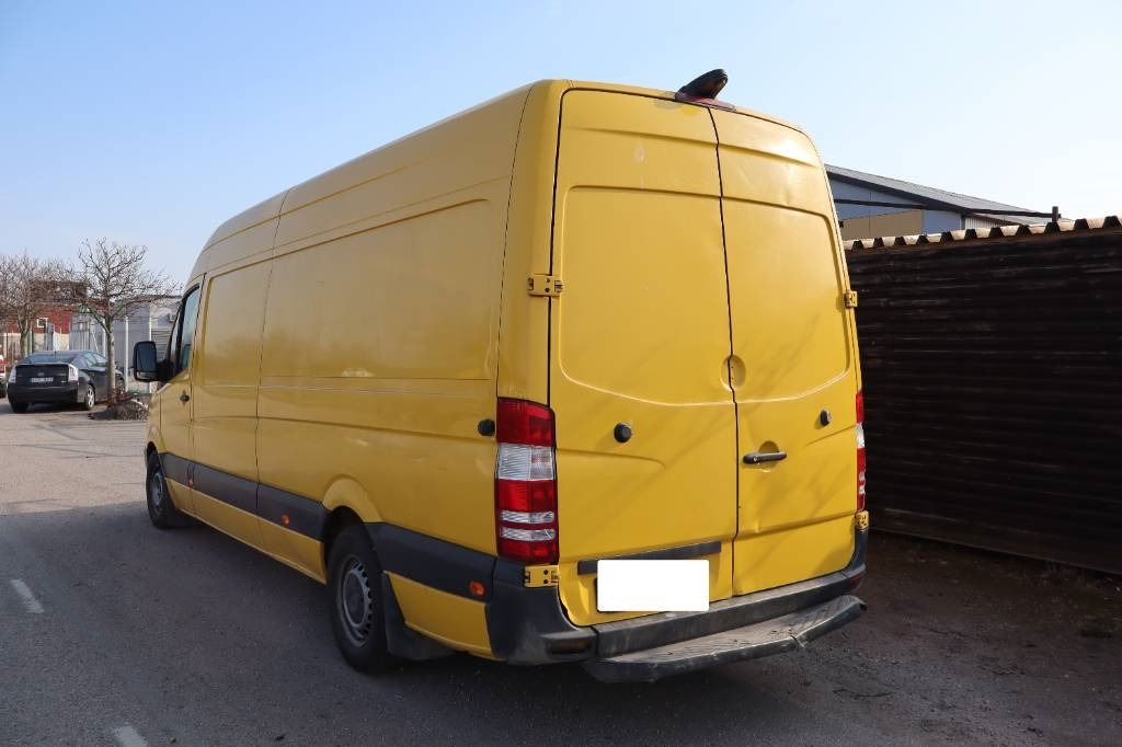 Mercedes-Benz SPRINTER - Furgon: slika 3 Mercedes-Benz SPRINTER - Furgon: slika 3
