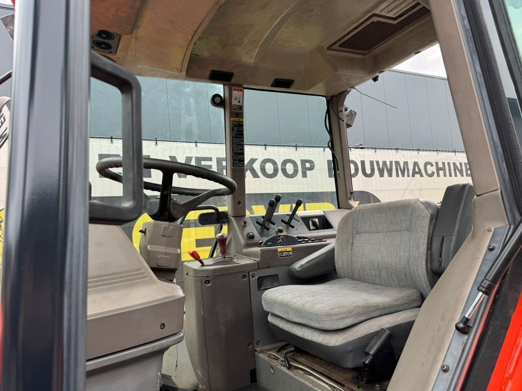 Traktor Kubota KM 90 D: slika 12 Traktor Kubota KM 90 D: slika 12