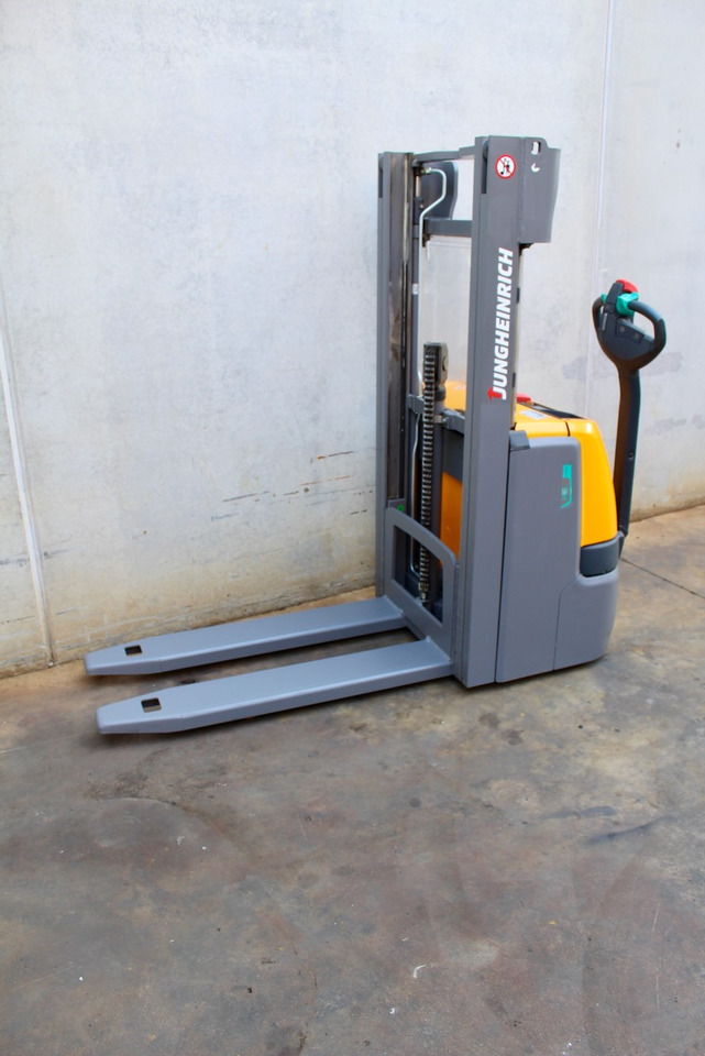 Jungheinrich EJC 110 250 ZZ LI-ion - Slagač: slika 2 Jungheinrich EJC 110 250 ZZ LI-ion - Slagač: slika 2